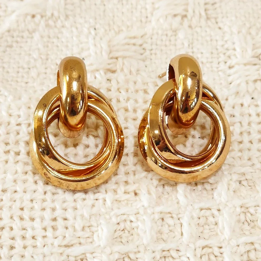 Gold Double Ring Knot Half Circle Stud Classy Office Pierced Earrings